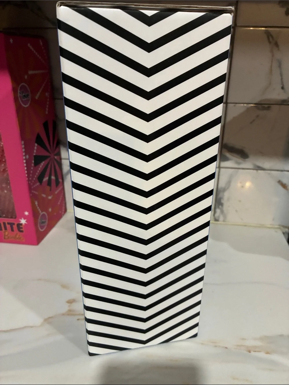 Stanley x Barbie 1959 Original Quencher 40oz Tumbler theme collector box